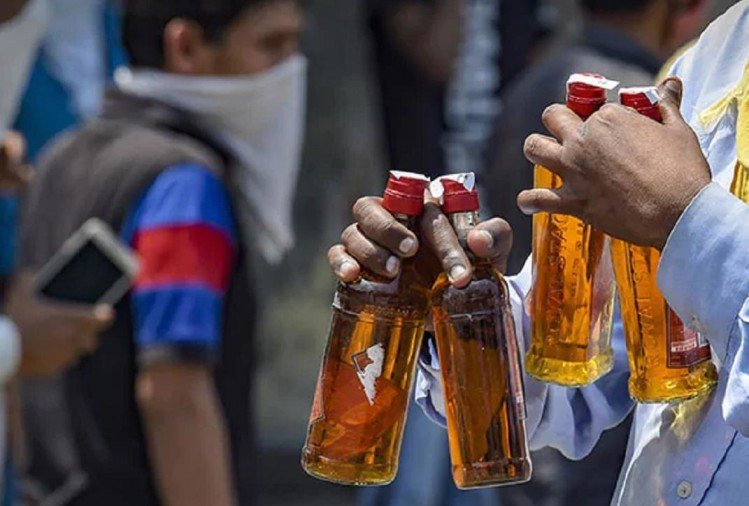 drink liquor in delhi