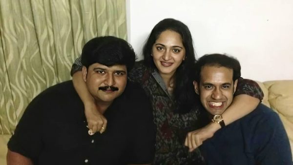 anushka shetty and family