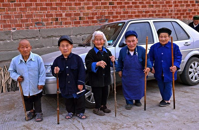 cursed-village-of-china-where-50-percent-population-is-dwarf