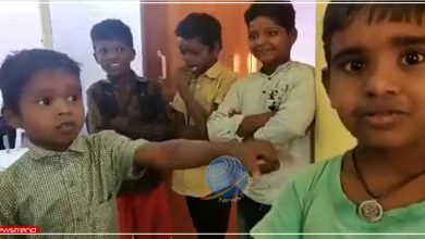 kurnool school kids reach police station to solve their pencil dispute