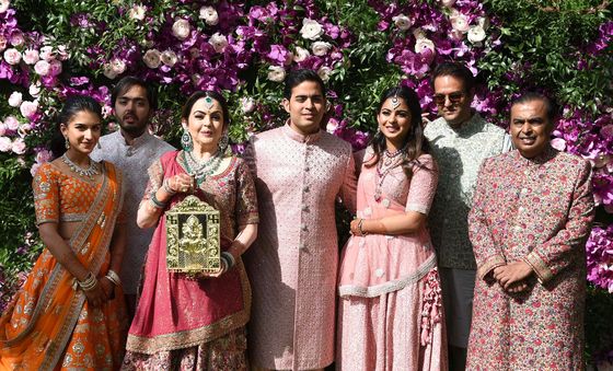 mukesh ambani daughter isha ambani wedding