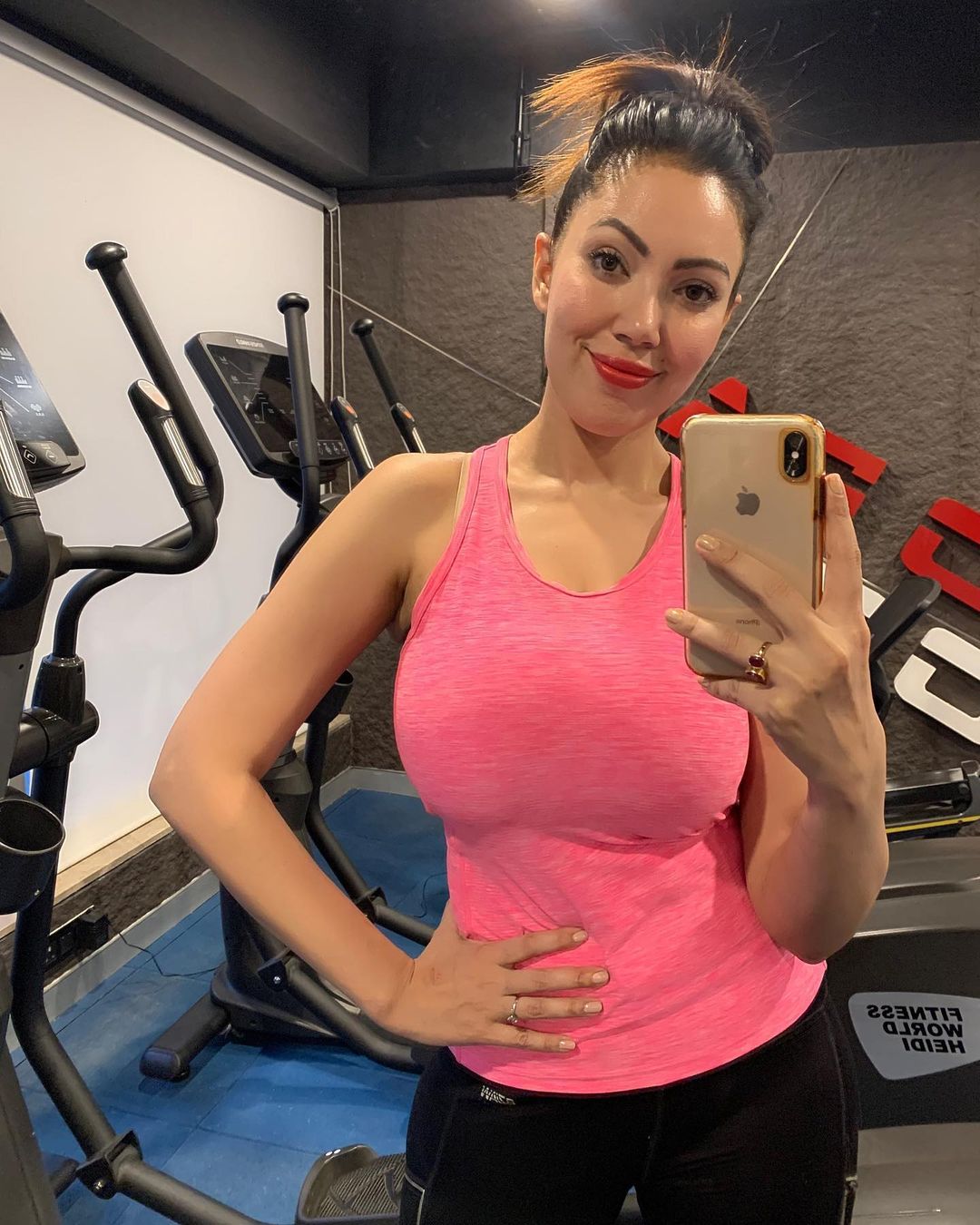 munmun dutta