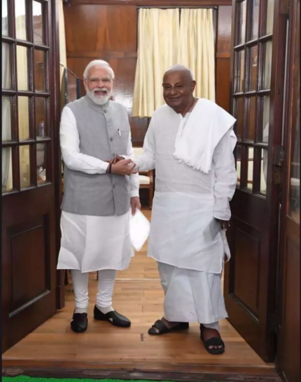 H. D. Devegowda and narendra modi