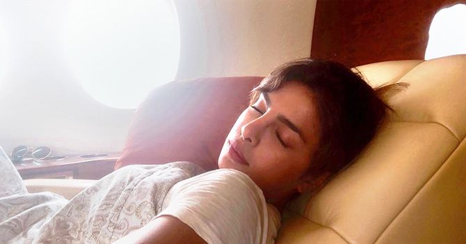 Bollywood celbes look while sleeping