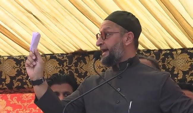 Asaduddin Owaisi On Up Police