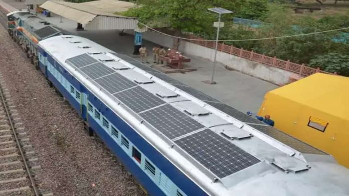 Roof Ventilator in Train