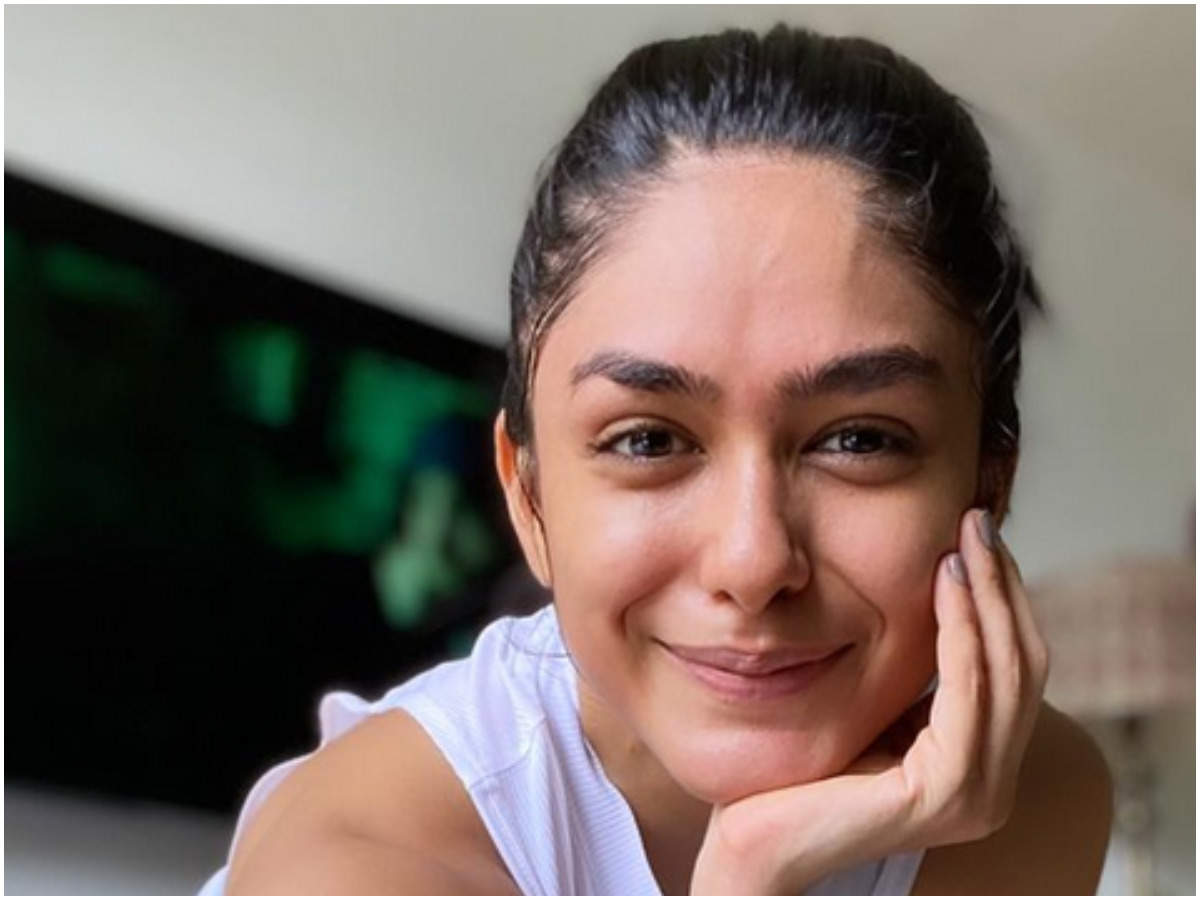 Mrunal Thakur