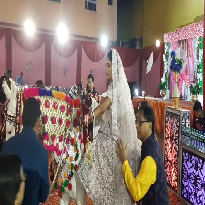 gaya bride on horse 