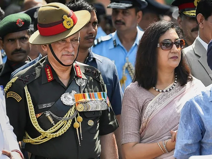 gen bipin rawat with family