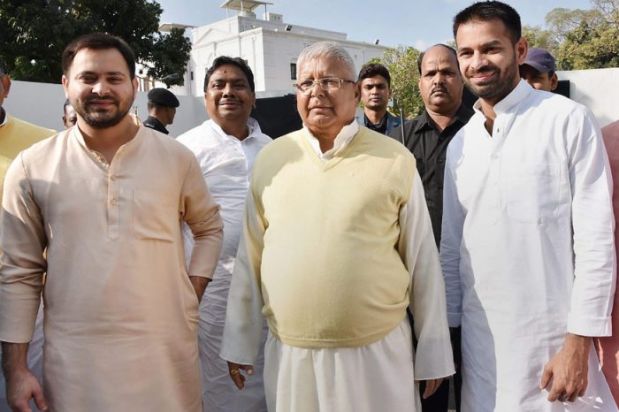 lalu yadav and tejashwi yadav