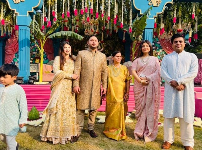 tejashwi-yadav family in wedding 