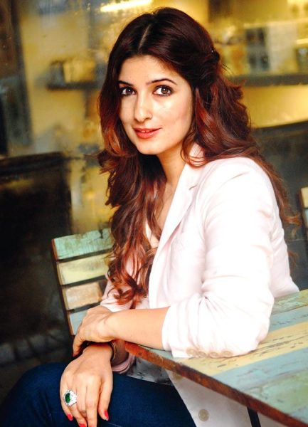 twinkle khanna