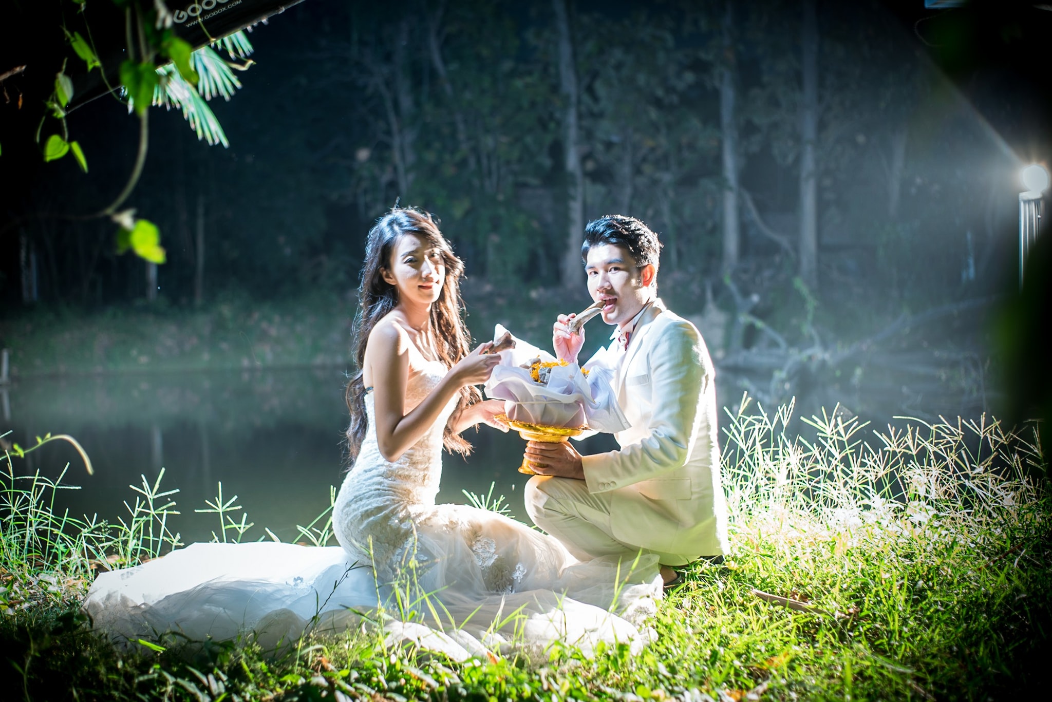 grave wedding photoshoot 