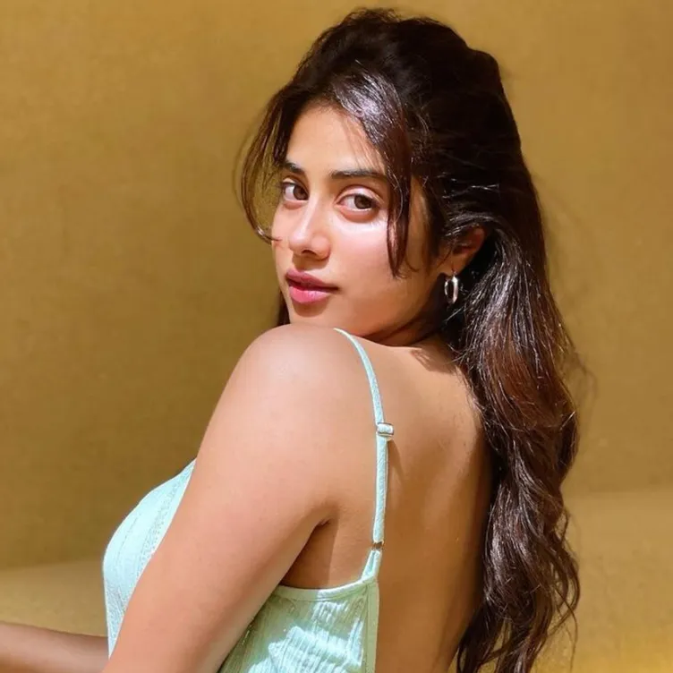 janhvi kapoor