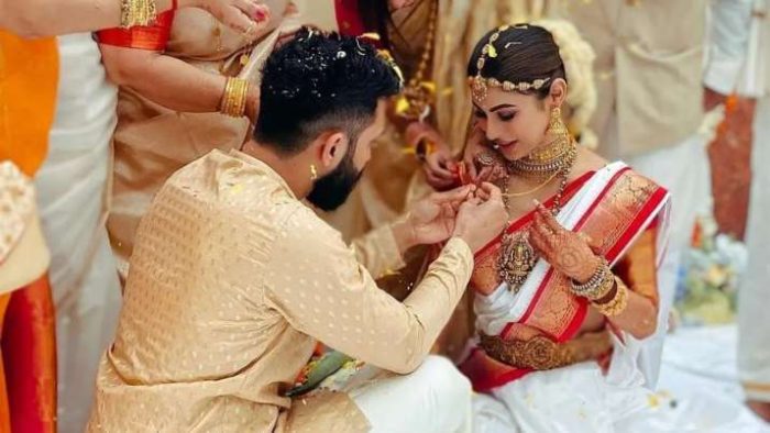 mouni roy marriage 