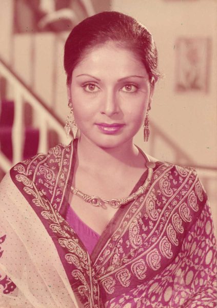 rakhi gulzar 