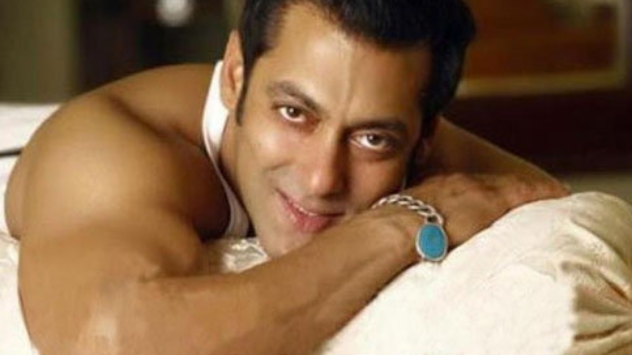 salman khan bracelet