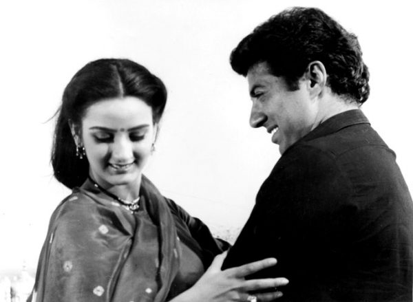 sunny deol and farah naaz