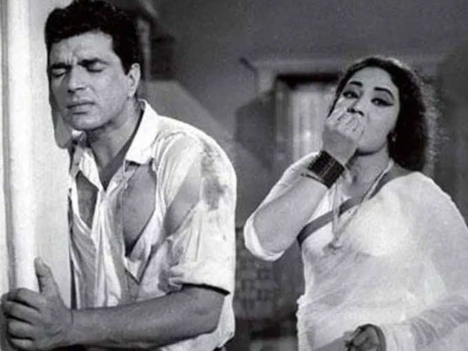 meena kumari and dharmendra