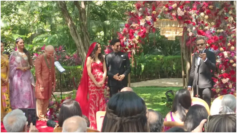 farhan akhtar marriage