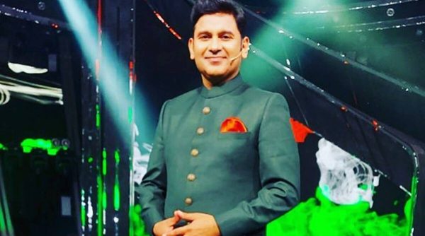 manoj muntashir