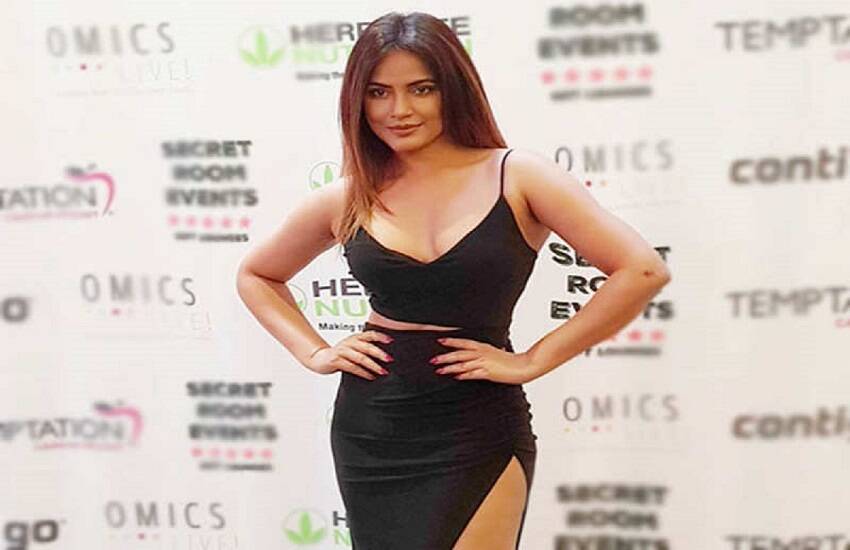 neetu chandra 