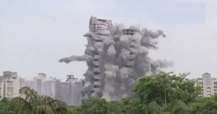 twin tower demolition