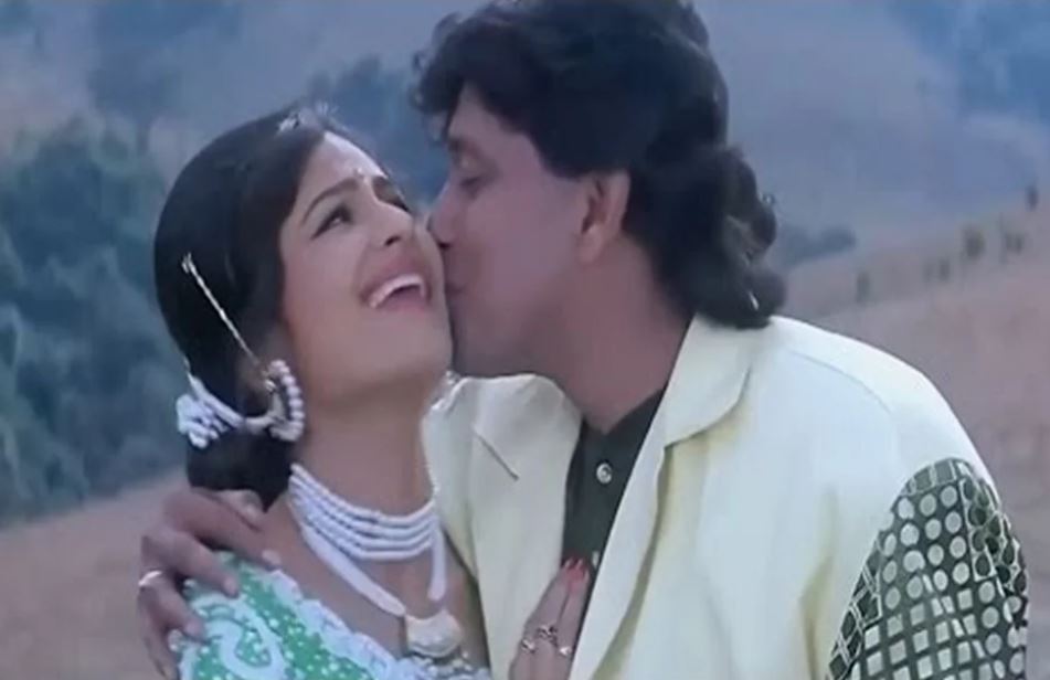 ayesha jhulka 