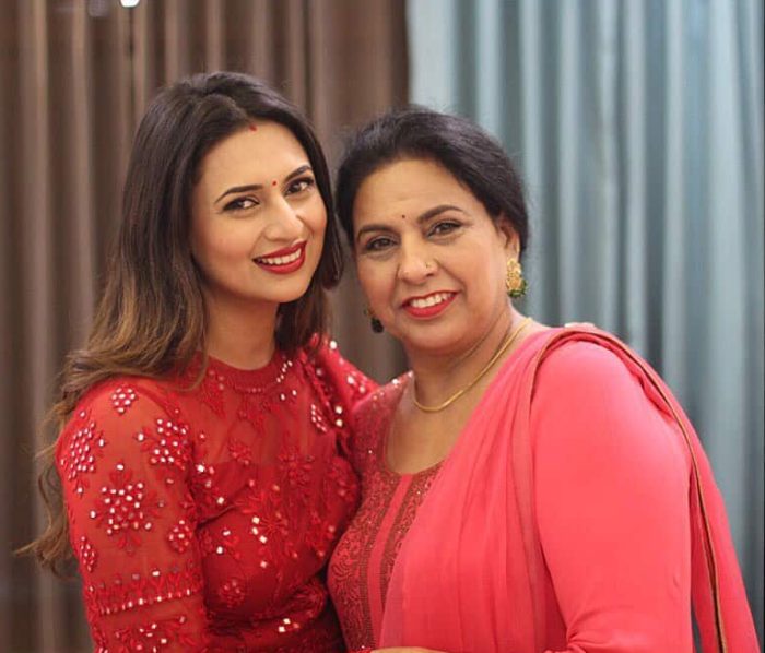 divyanka tripathi mother in law