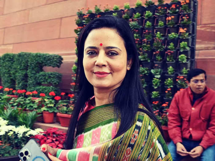 mahua moitra