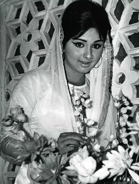 leena chandavarkar
